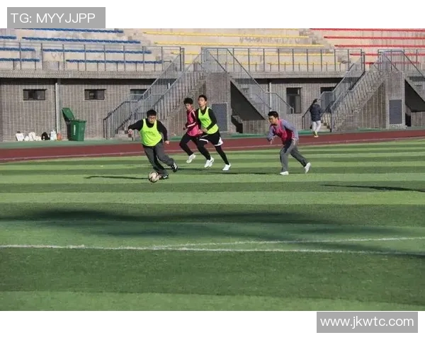 狂飙球星足球激战正酣,重燃激情与梦想的赛场英雄之路 狂飙球星足球激战正酣,重燃激情与梦想的赛场英雄之路